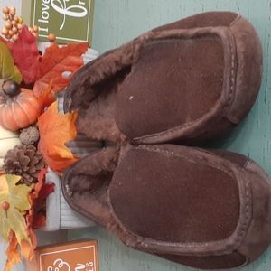 UGG SLIPPERS SZ 10 MENS